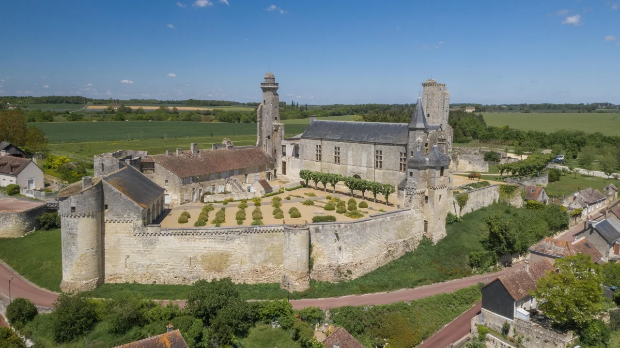 655ca920c0831fe0758b4675